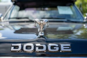 Dodge Demon siedemdziesiąt na nowo definiuje granice mocy i osiągów na drodze i torze